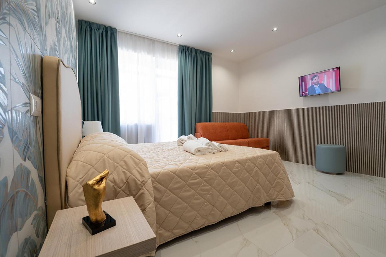 Pc Boutique H Centro, By Clapa Group Naples
