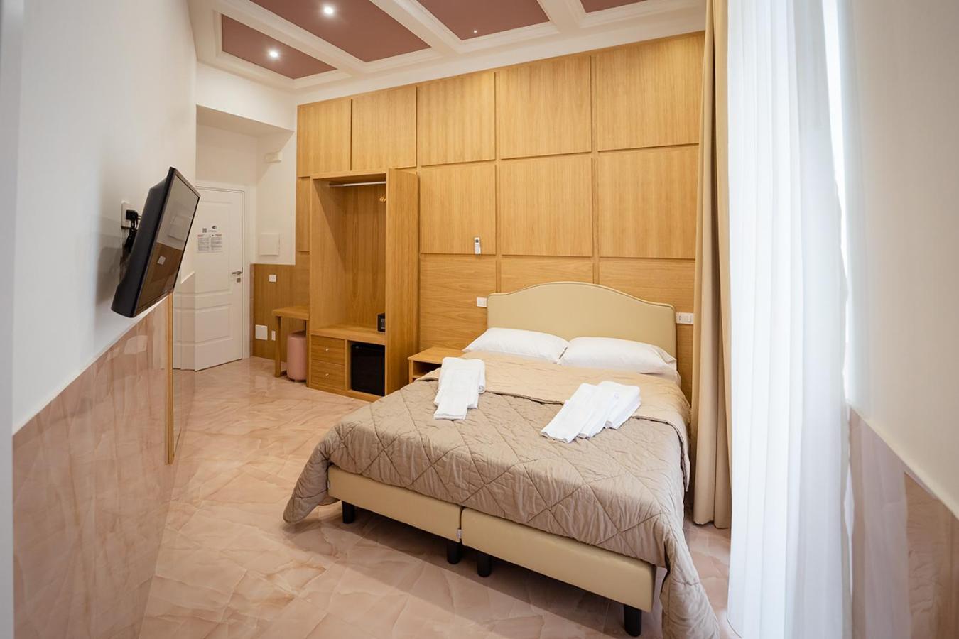 Pc Boutique H Centro, By Clapa Group Gasthof 3*