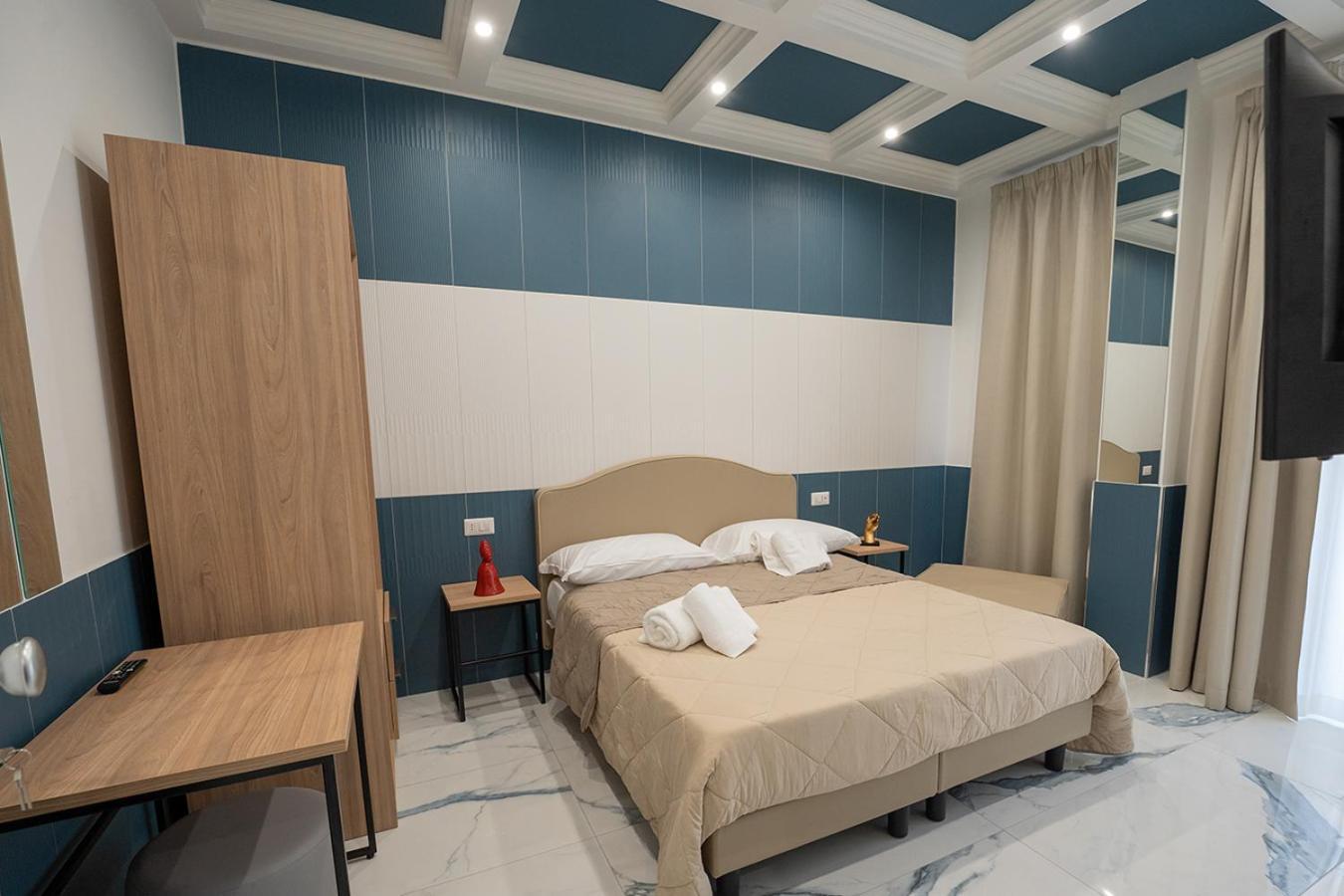 Pc Boutique H Centro, By Clapa Group